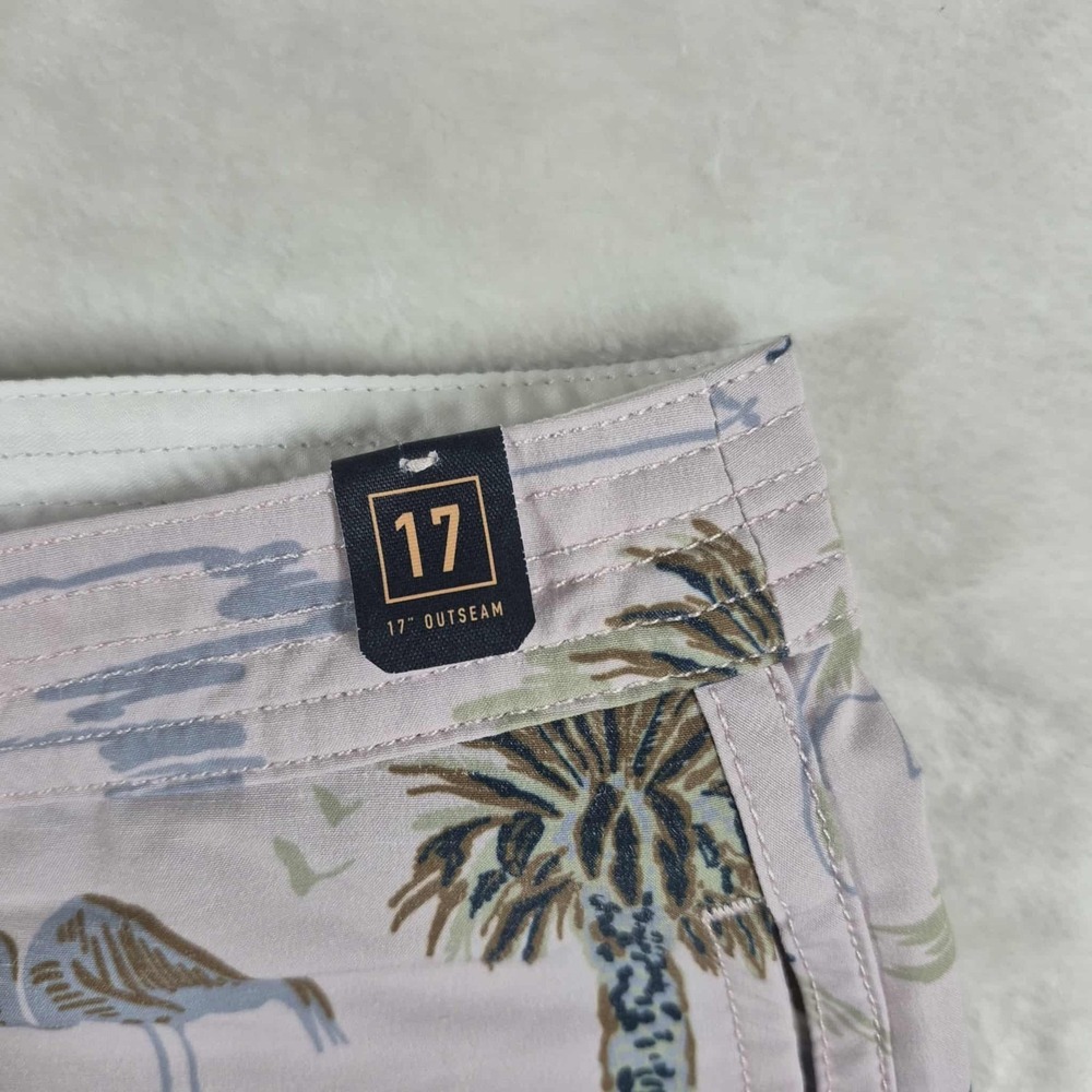 Roark Chiller Board Shorts Men's 31 Beach Pool Flamingo Sailboats Casual NWOT - Picture 6 of 8
